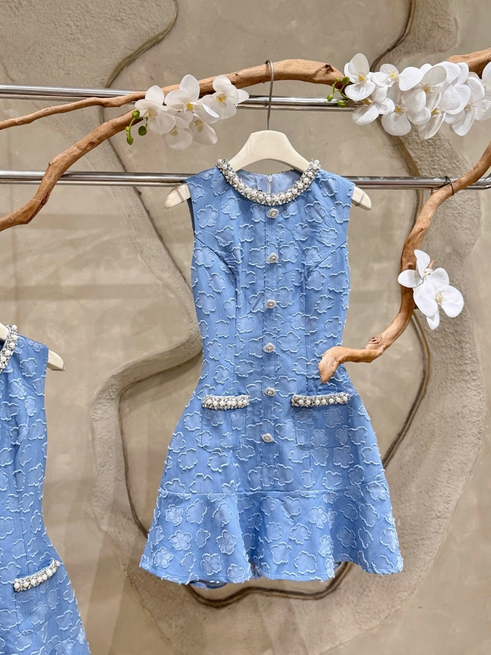 Girls' Light Blue Floral Embroidered Pearl-Trim Dress